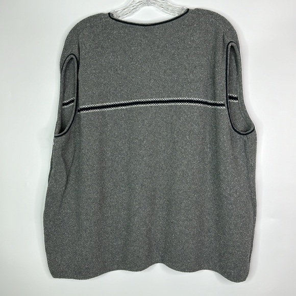 Vintage Xhilairation Grey Sweater Vest Plus Size 2X 90s Y2K - Picture 4 of 8